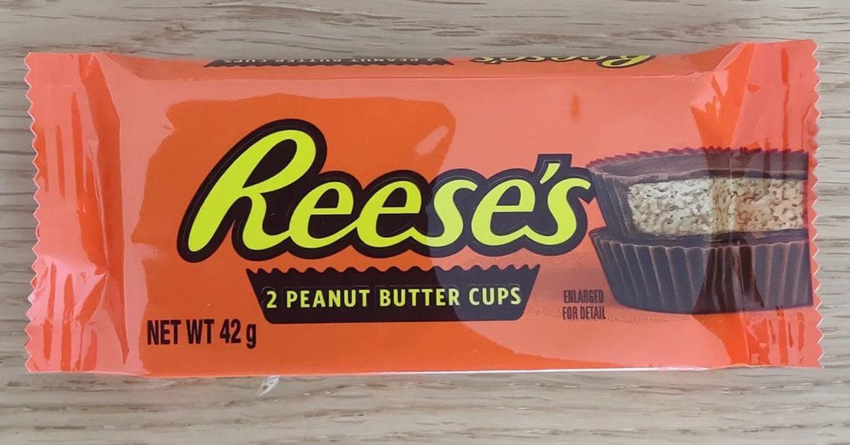 Reese's Peanut Butter Cups (History, Pictures & Commercials