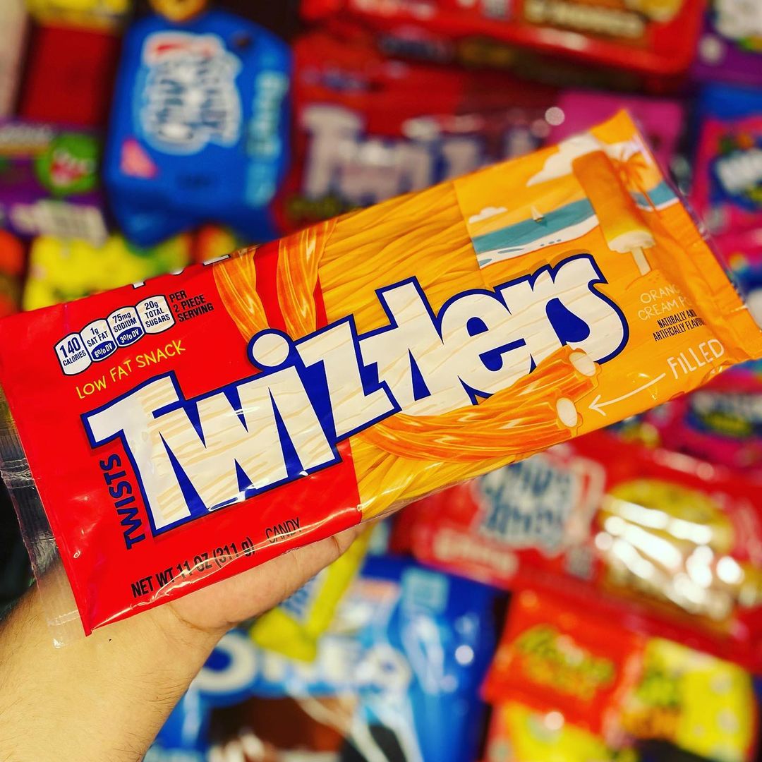 Twizzlers (History, Flavors, Photos & Commercials) - Snack History