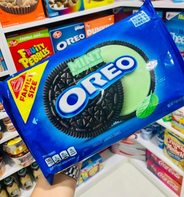 Oreo Cookies (History, Pictures, Commercials & FAQ) - Snack History